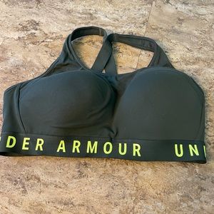 Under armour workout bra XL